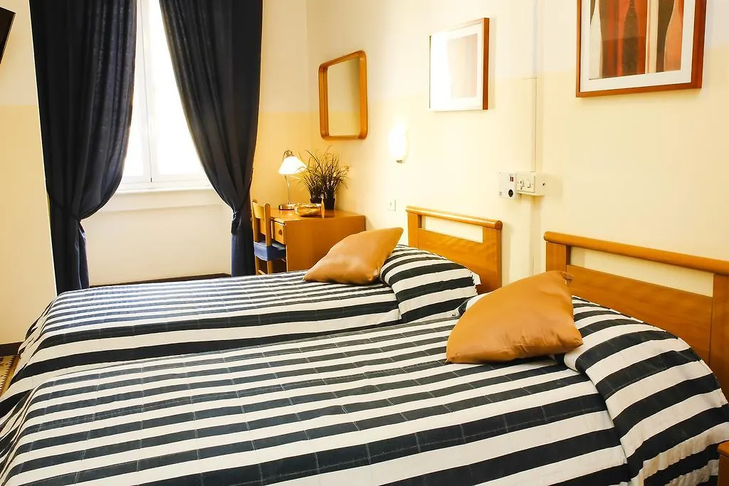 ** Hotel Albergo Garisenda Bologna Italy